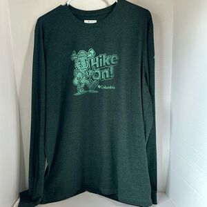 Columbia long sleeve green shirt moose graphic hike on ! Size large
